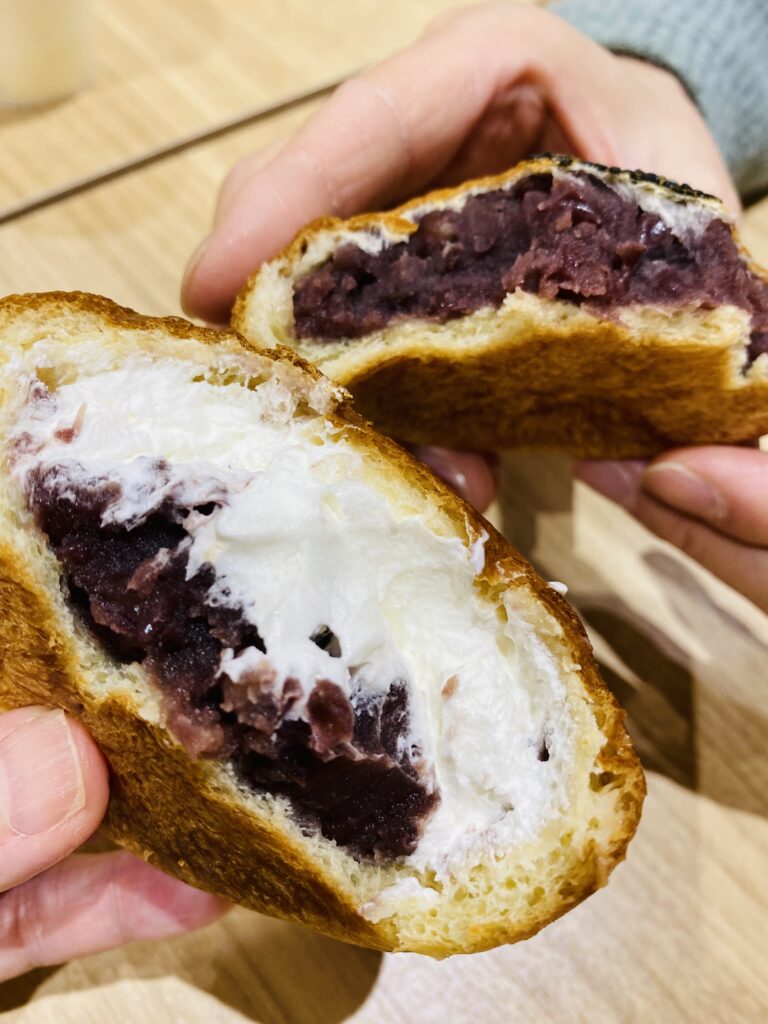 道の駅おがわまちのベーカリーおがわっ子の和紙アンパン